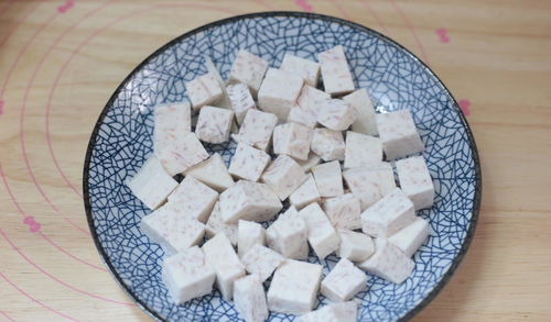 天冷最饞此道菜，蒸一蒸就好，美味營養高，滋補強身，全身熱乎乎——腌制鹽蒸美味